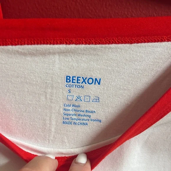 Red and Black Plaid womens Christmas Pajamas size small - Picture 2 of 5